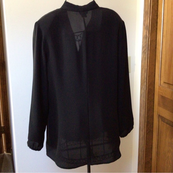 Theory black silk V neck Tunic/Blouse, Medium - Picture 3 of 8